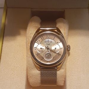 Gorgeous Invicta Watch